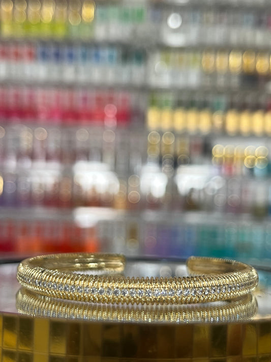 Elegant Rhinestone Bangle