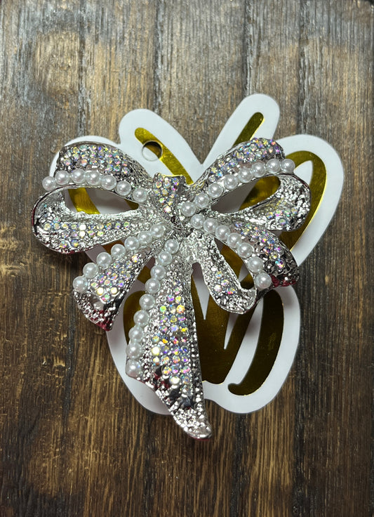 Bow Detailed Brooch