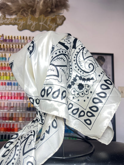 Black & White Scarf