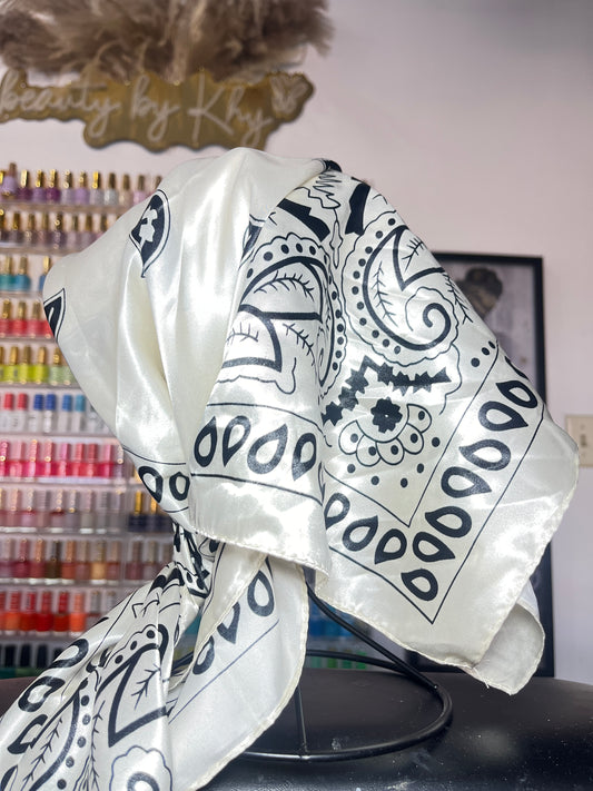 Black & White Scarf