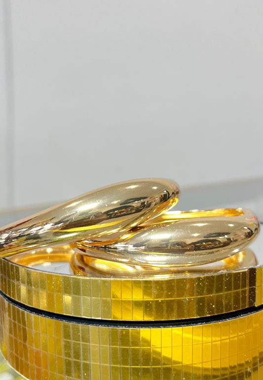 Gold Tone Bangle